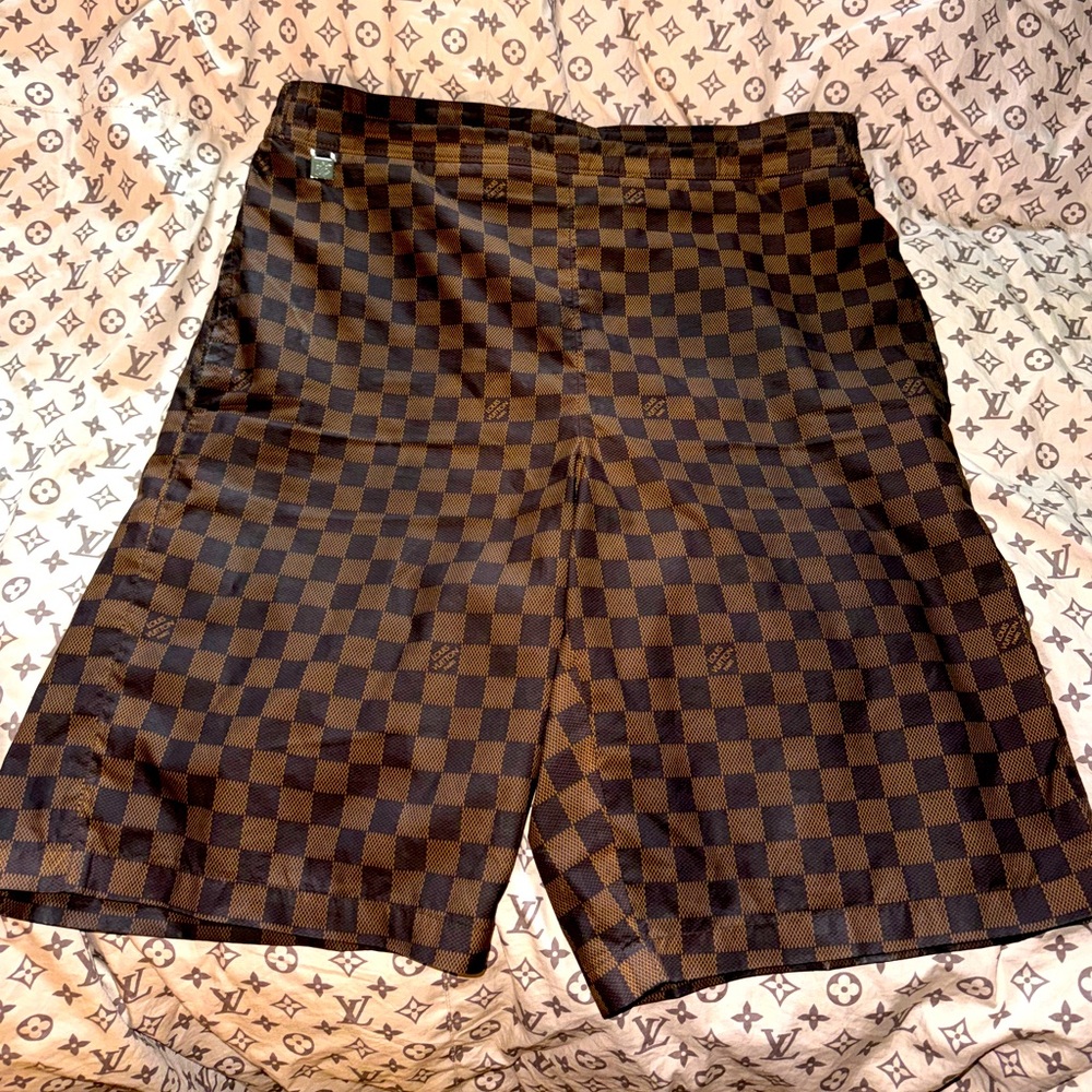 Authentic Mint Louis Vuitton Men’s Damier Ebene Swim Shorts Trunks LV